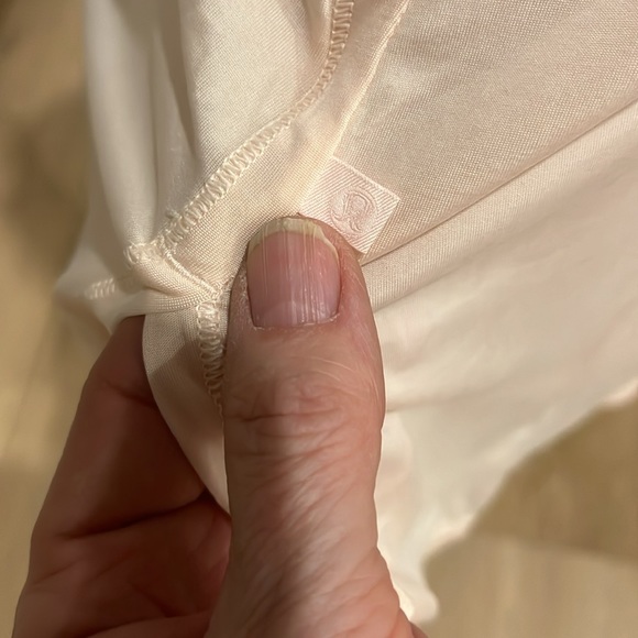 NWT Lululemon City Soul Tank Butter Pink - Picture 8 of 9